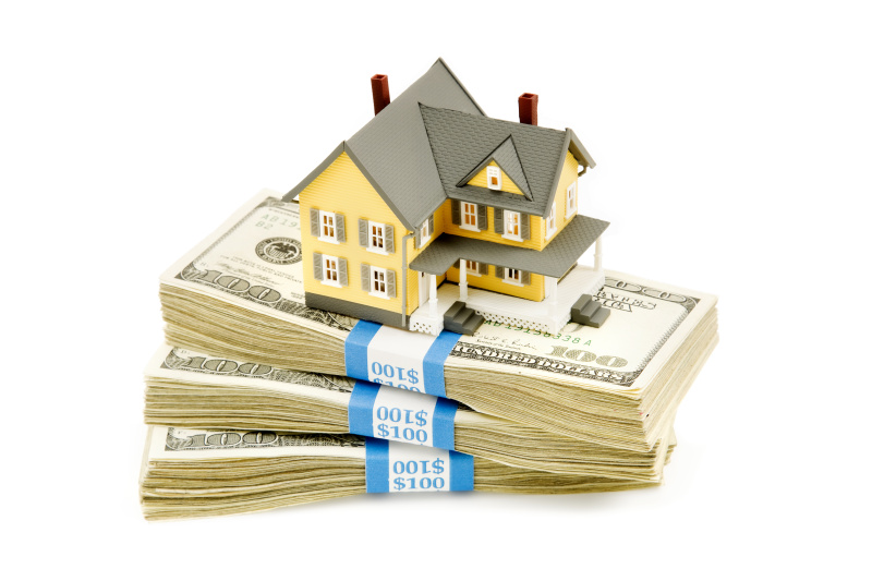 Pros and Cons of Buying a House With Cash